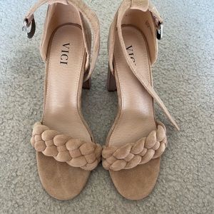 Vici Heels